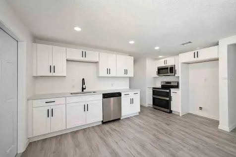 502 NW Crystal Street Crystal River FL 34428