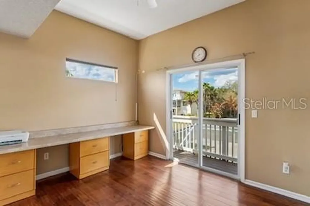 402 Shore Drive W Oldsmar FL 34677