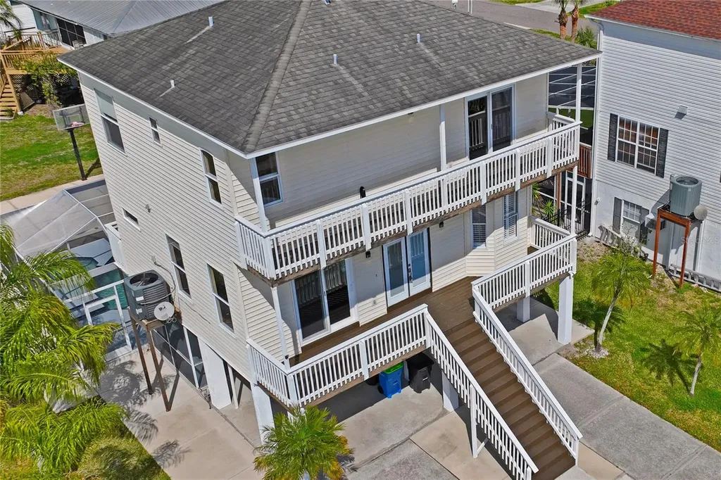 402 Shore Drive W Oldsmar FL 34677