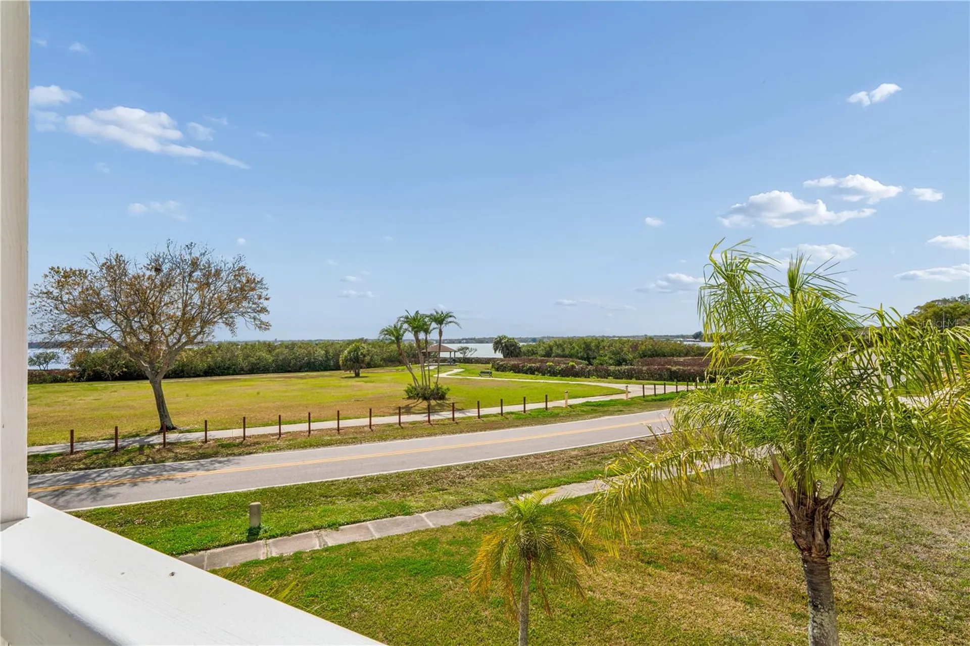 402 Shore Drive W Oldsmar FL 34677
