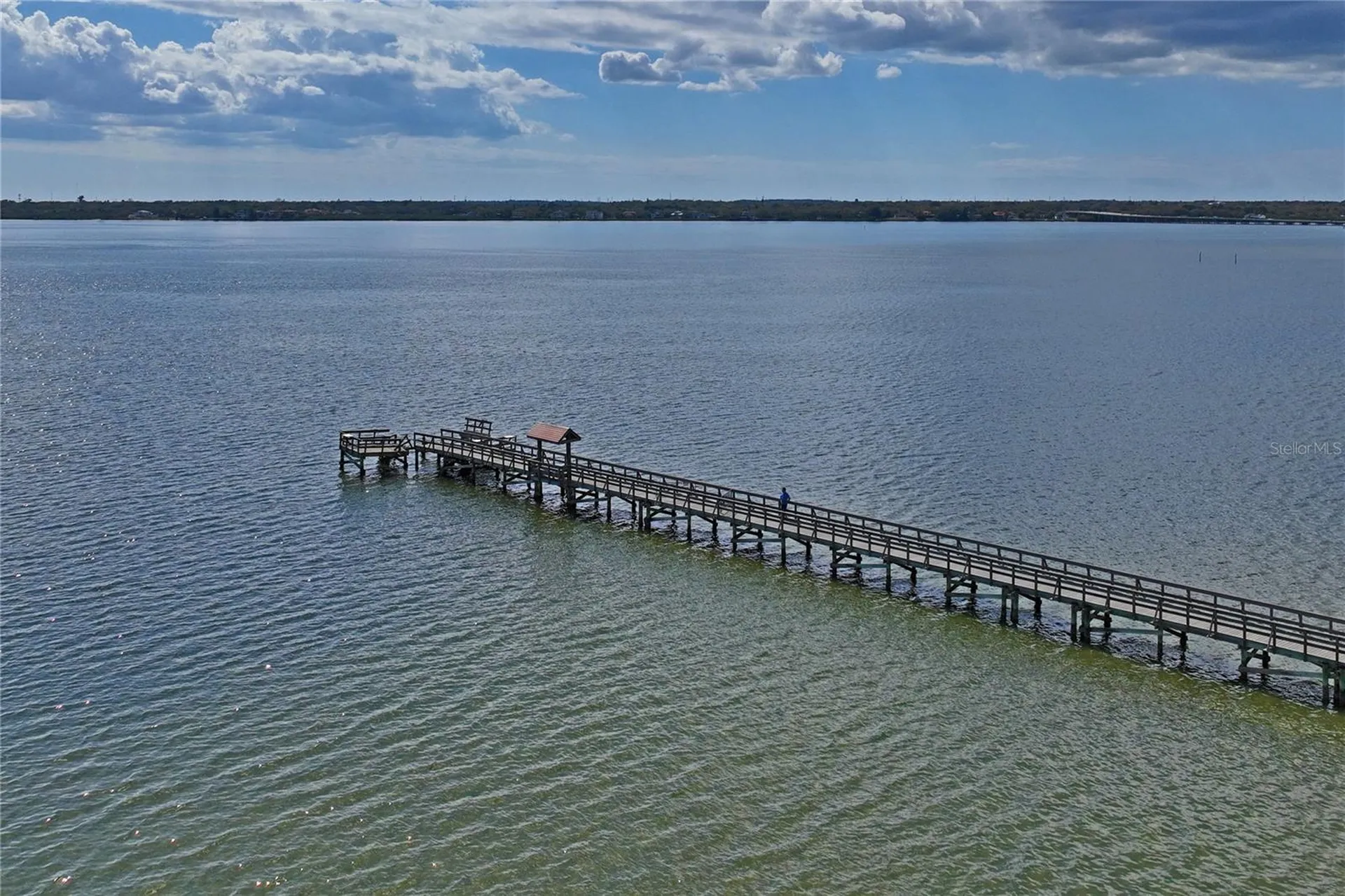 402 Shore Drive W Oldsmar FL 34677