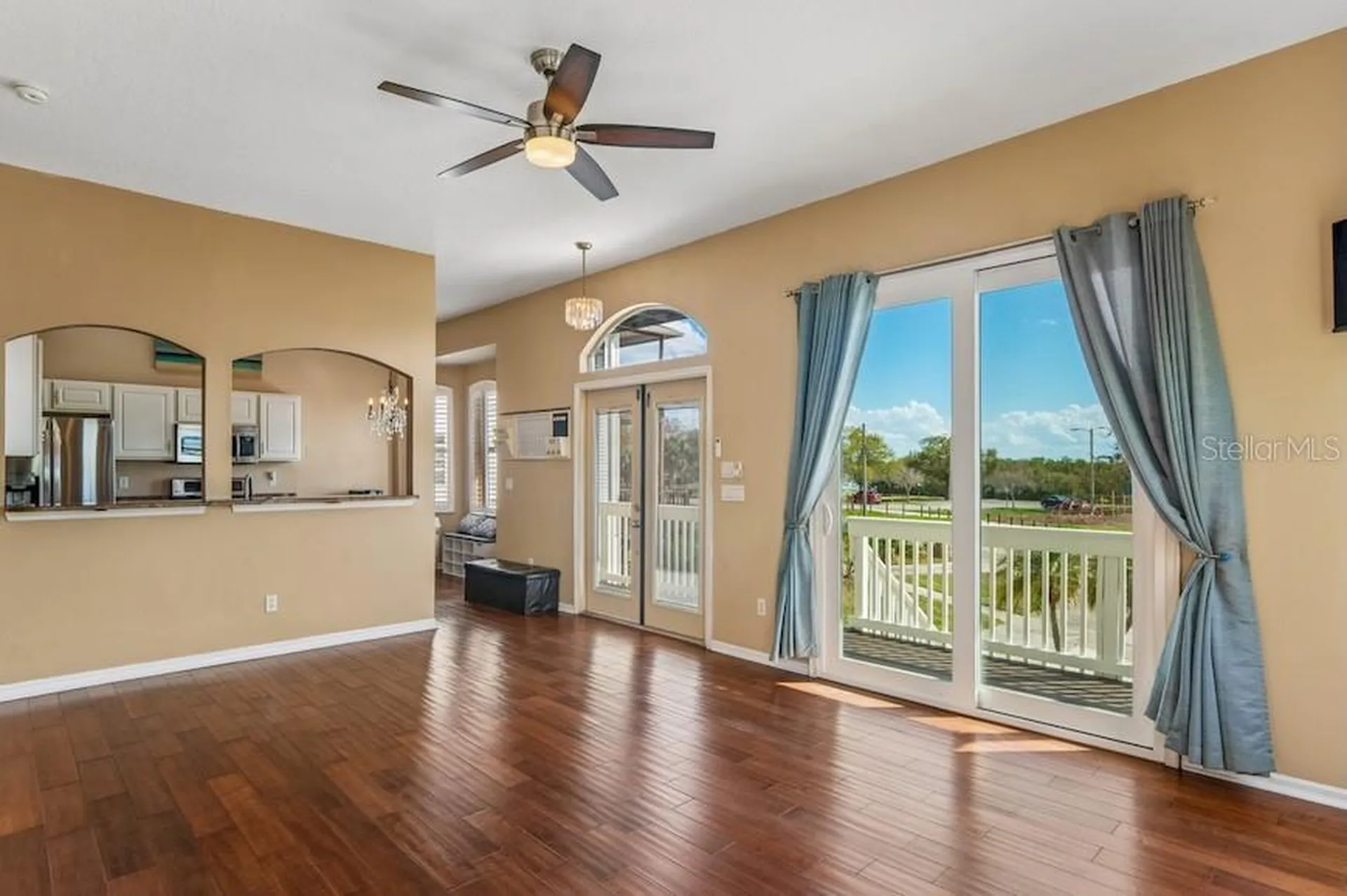 402 Shore Drive W Oldsmar FL 34677