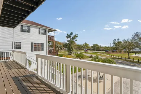 402 Shore Drive W Oldsmar FL 34677