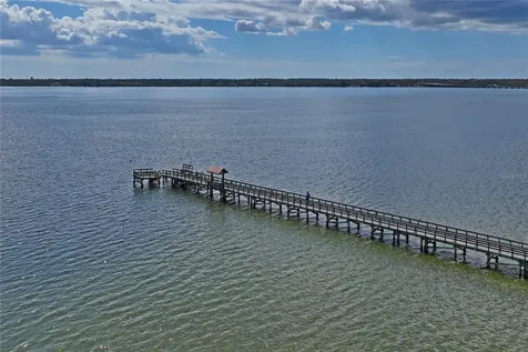 402 Shore Drive W Oldsmar FL 34677