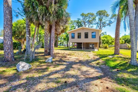 1312 Twin Lakes Avenue Nokomis FL 34275