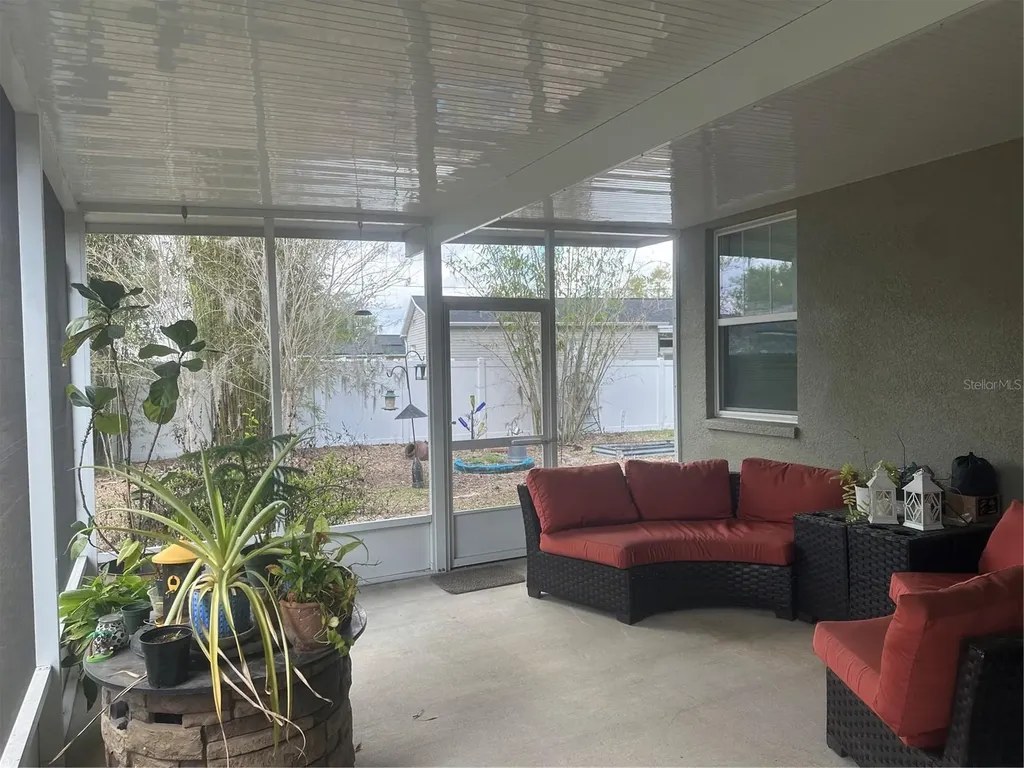505 N Howard Street Plant City FL 33563