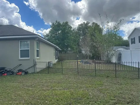 505 N Howard Street Plant City FL 33563