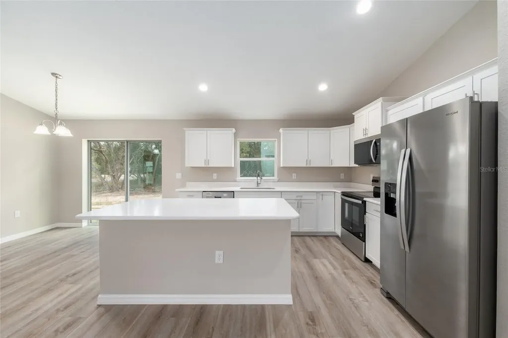 8 Oak Trail Place Ocala FL 34472