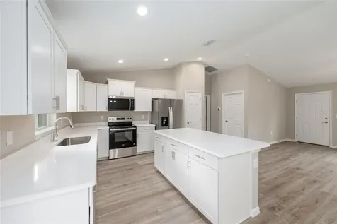 8 Oak Trail Place Ocala FL 34472