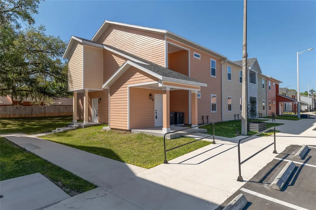 1581 NW 29th Road Gainesville FL 32605