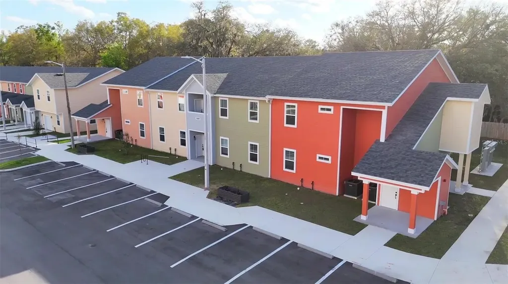 1581 NW 29th Road Gainesville FL 32605