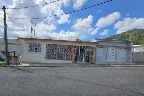 Calle 5 Calle Borinquen Villalba PR 00766