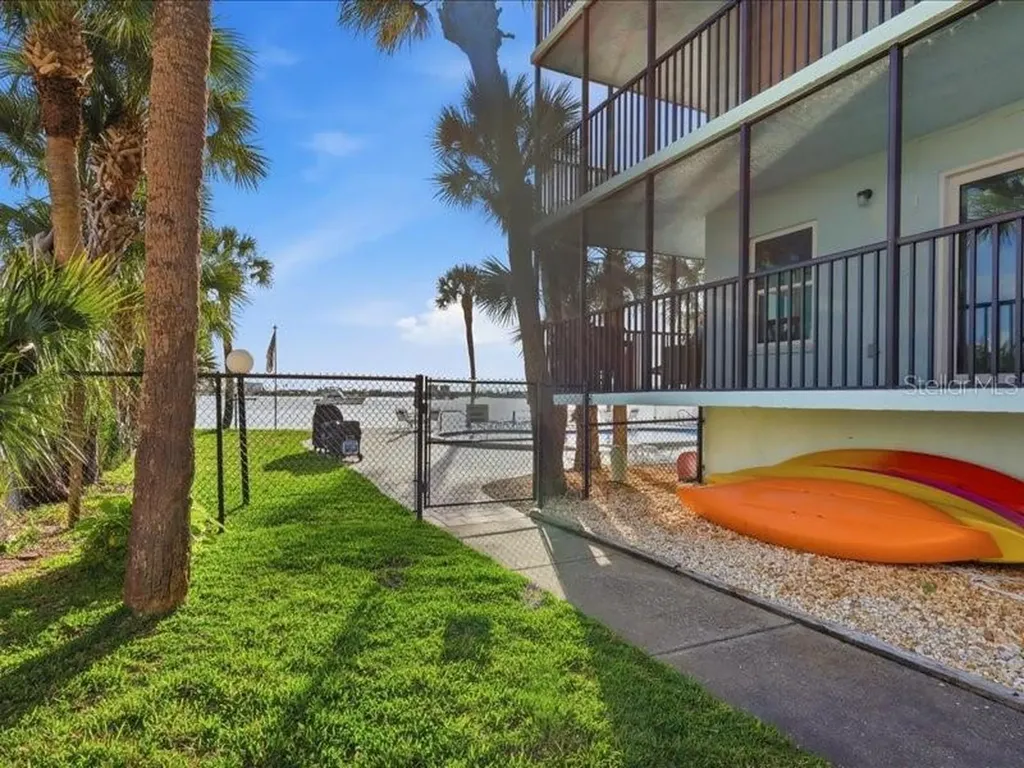 1848 Shore Drive S South Pasadena FL 33707