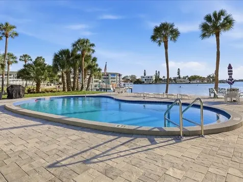 1848 Shore Drive S South Pasadena FL 33707