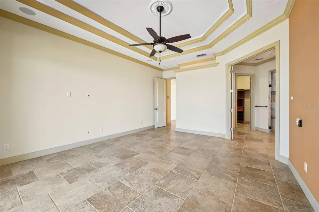 2227 S Palmetto Avenue South Daytona FL 32119