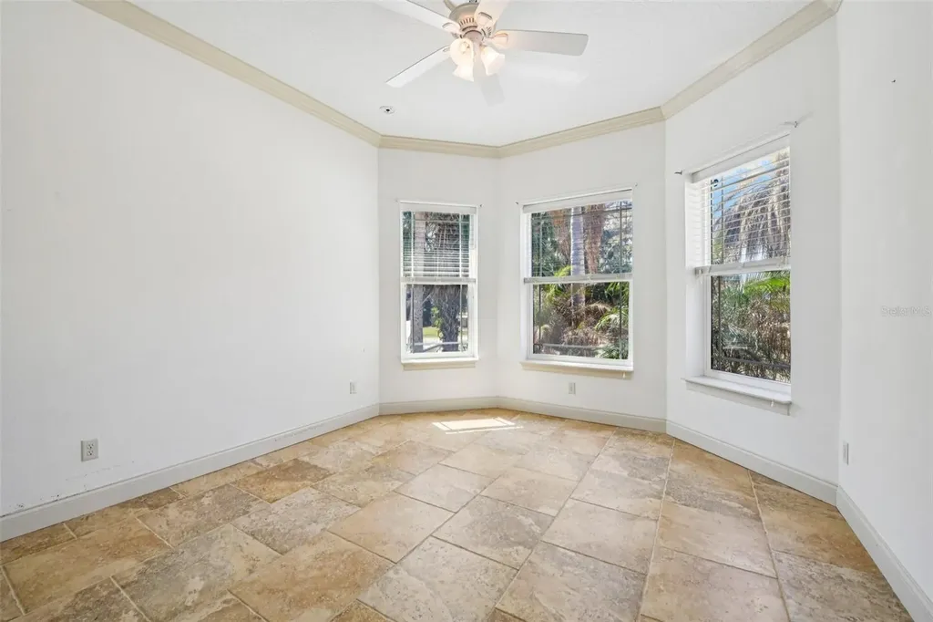 2227 S Palmetto Avenue South Daytona FL 32119