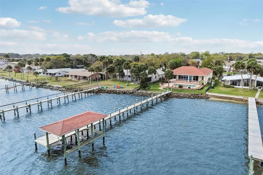 2227 S Palmetto Avenue South Daytona FL 32119