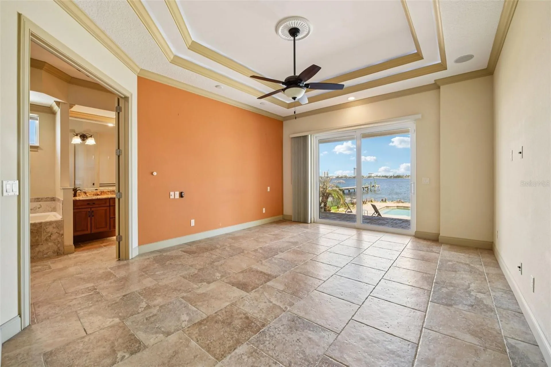2227 S Palmetto Avenue South Daytona FL 32119