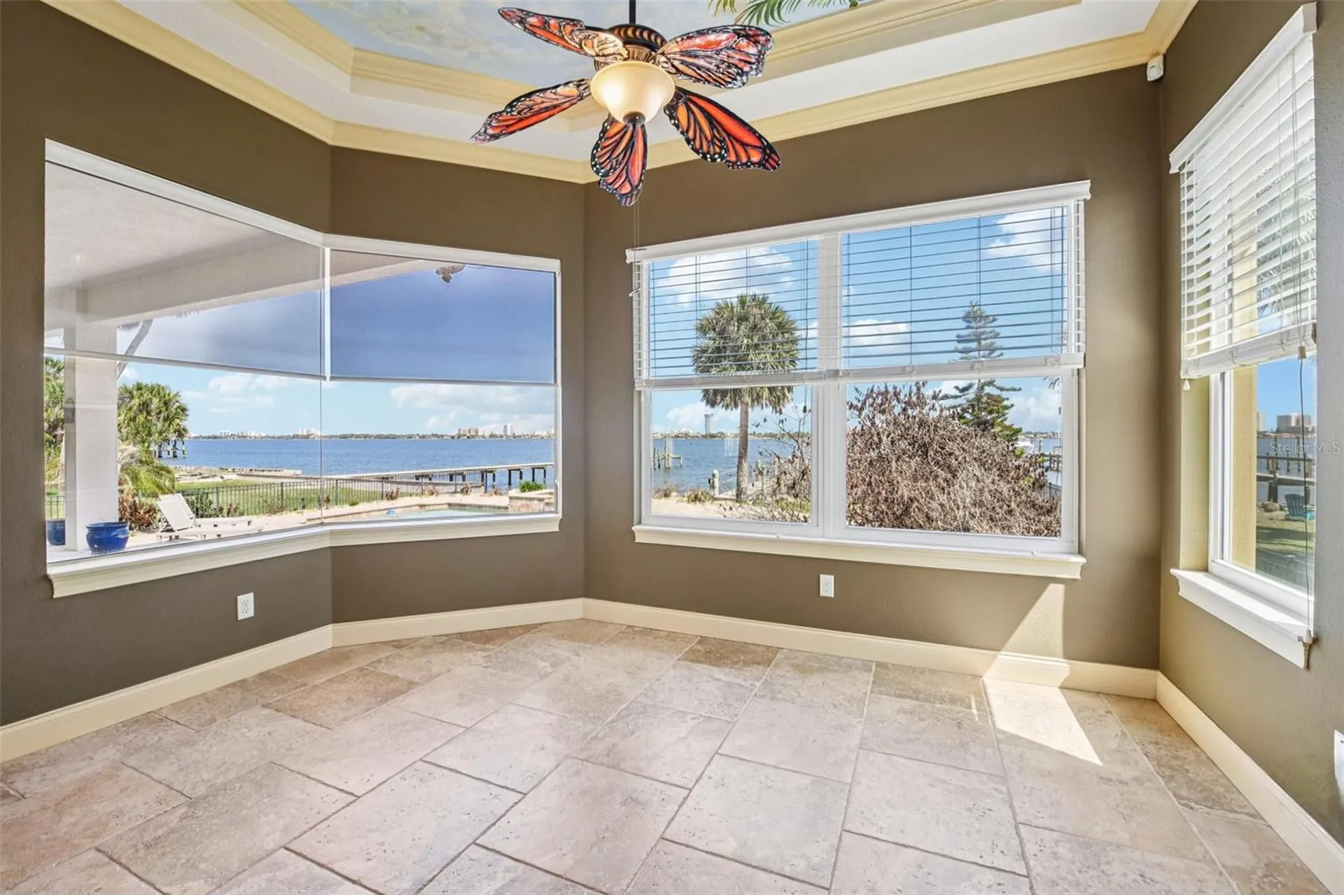 2227 S Palmetto Avenue South Daytona FL 32119