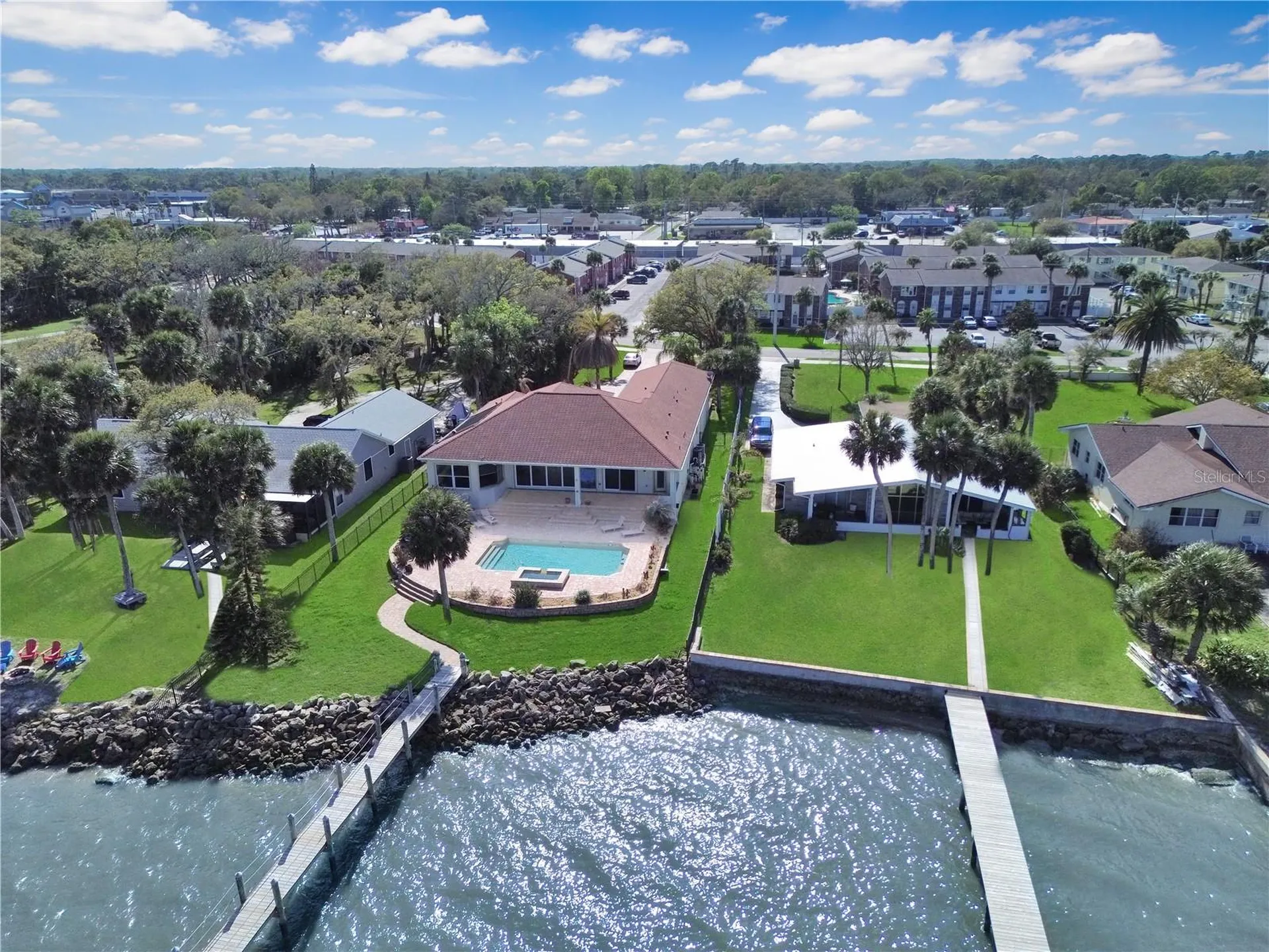 2227 S Palmetto Avenue South Daytona FL 32119