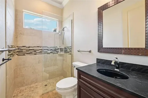 2227 S Palmetto Avenue South Daytona FL 32119