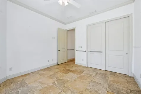 2227 S Palmetto Avenue South Daytona FL 32119