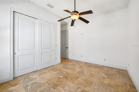 2227 S Palmetto Avenue South Daytona FL 32119
