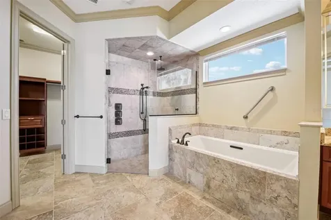 2227 S Palmetto Avenue South Daytona FL 32119