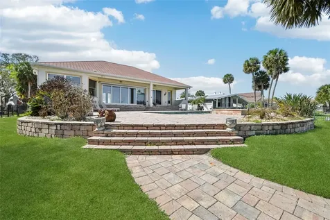 2227 S Palmetto Avenue South Daytona FL 32119