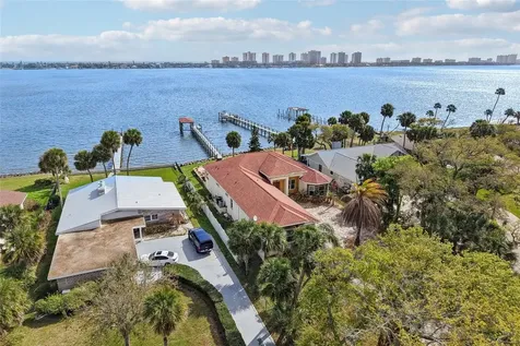 2227 S Palmetto Avenue South Daytona FL 32119