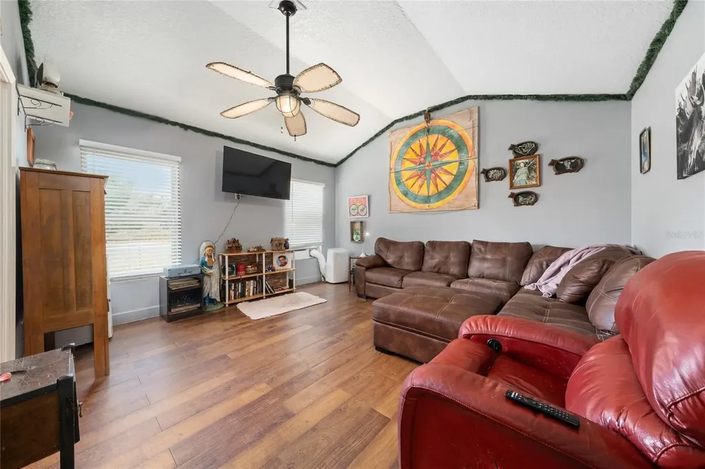4701 Lake Shore Drive St Cloud FL 34772