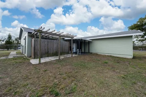 4701 Lake Shore Drive St Cloud FL 34772
