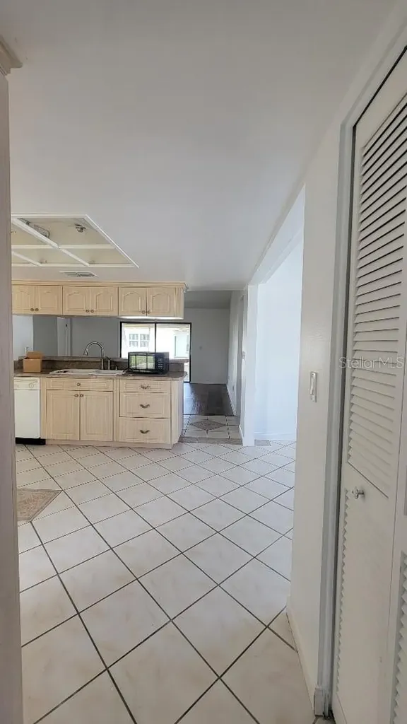 4171 102nd Place N Clearwater FL 33762