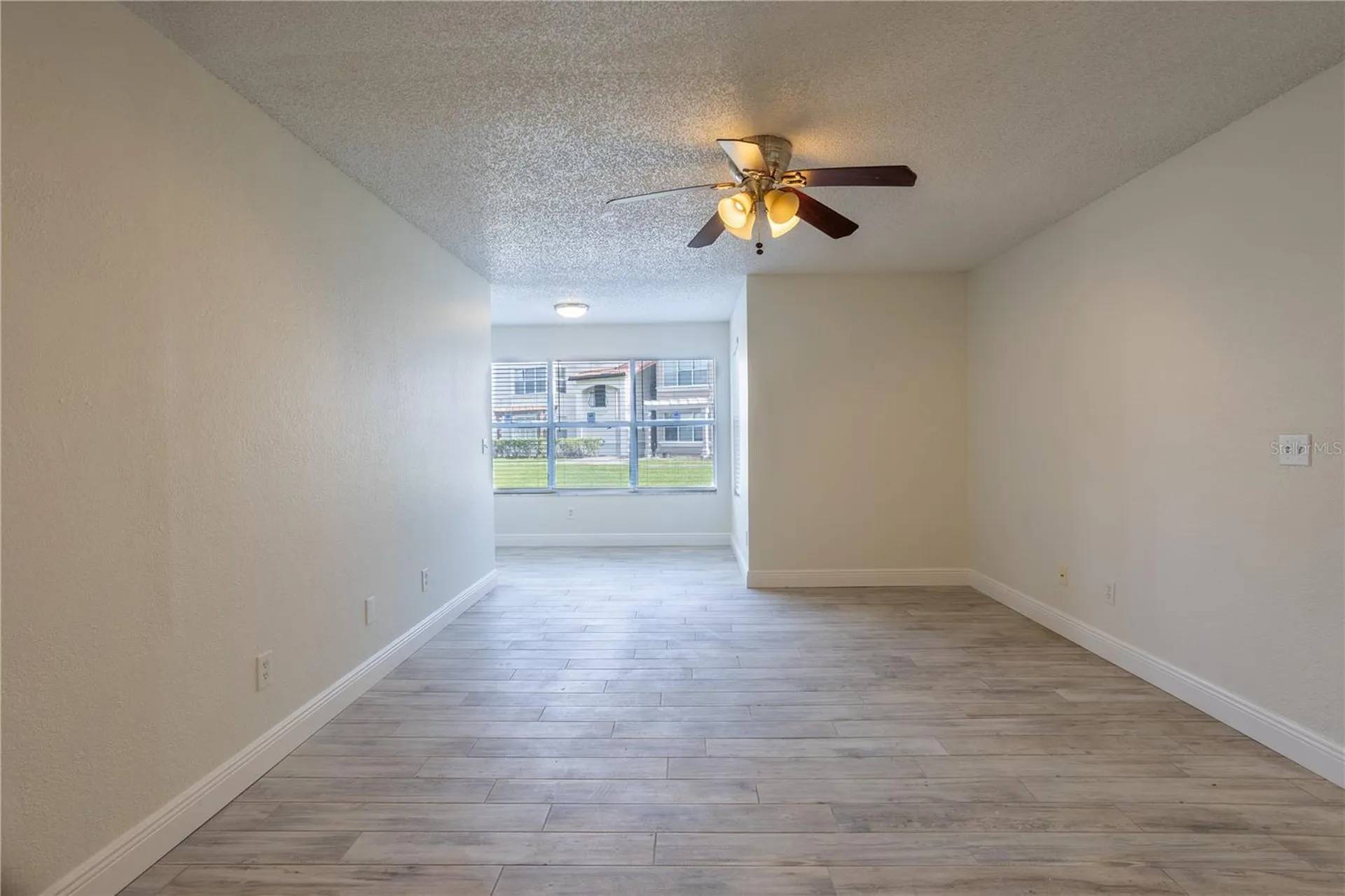 5156 Conroy Road Orlando FL 32811