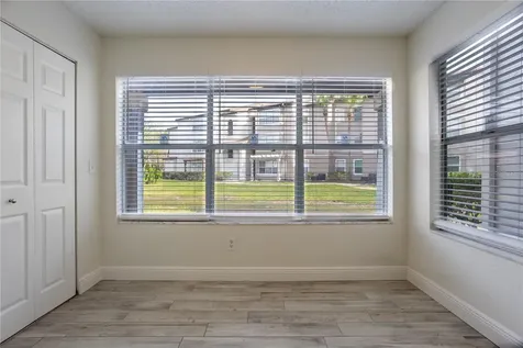 5156 Conroy Road Orlando FL 32811