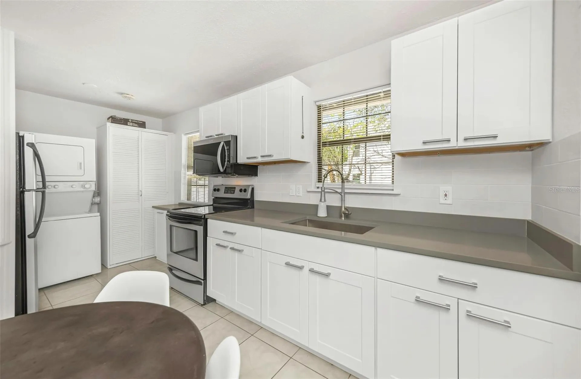 1022 8th Street N St Petersburg FL 33701