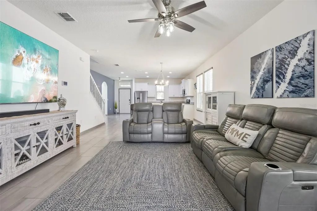 9354 Mclaren Alley Winter Garden FL 34787