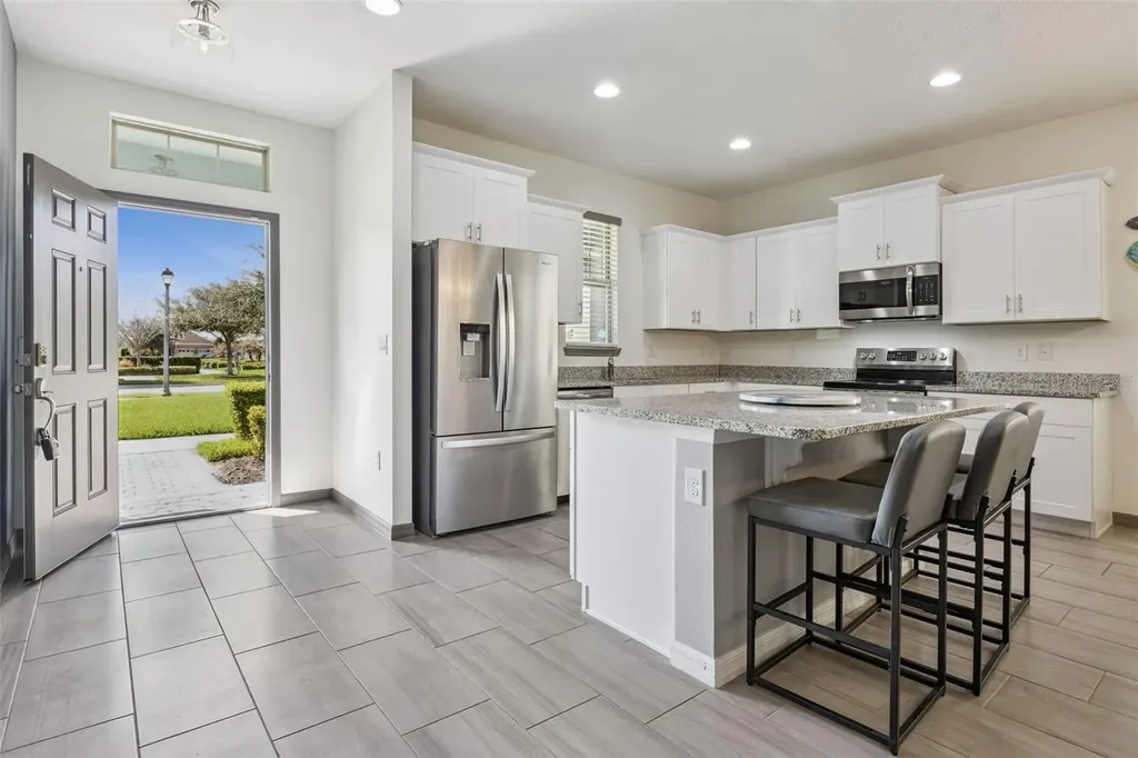 9354 Mclaren Alley Winter Garden FL 34787