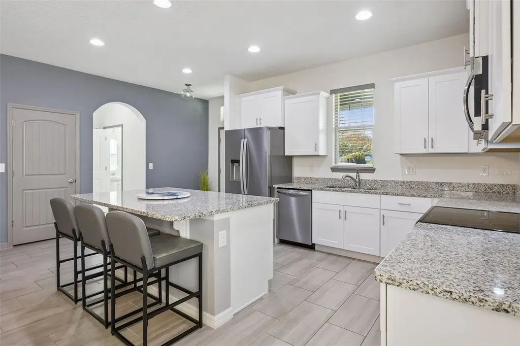 9354 Mclaren Alley Winter Garden FL 34787