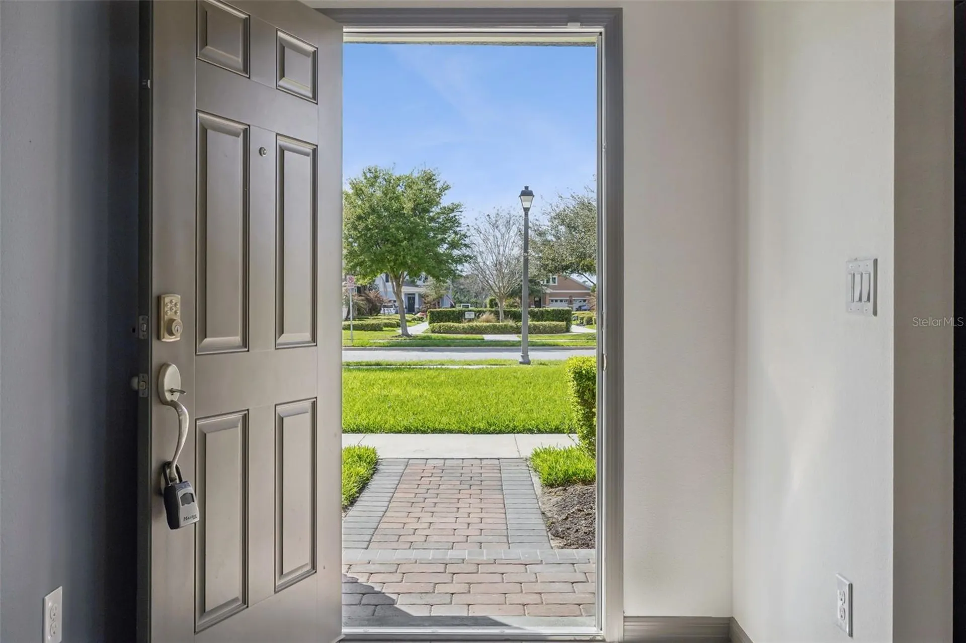 9354 Mclaren Alley Winter Garden FL 34787