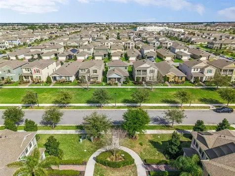 9354 Mclaren Alley Winter Garden FL 34787