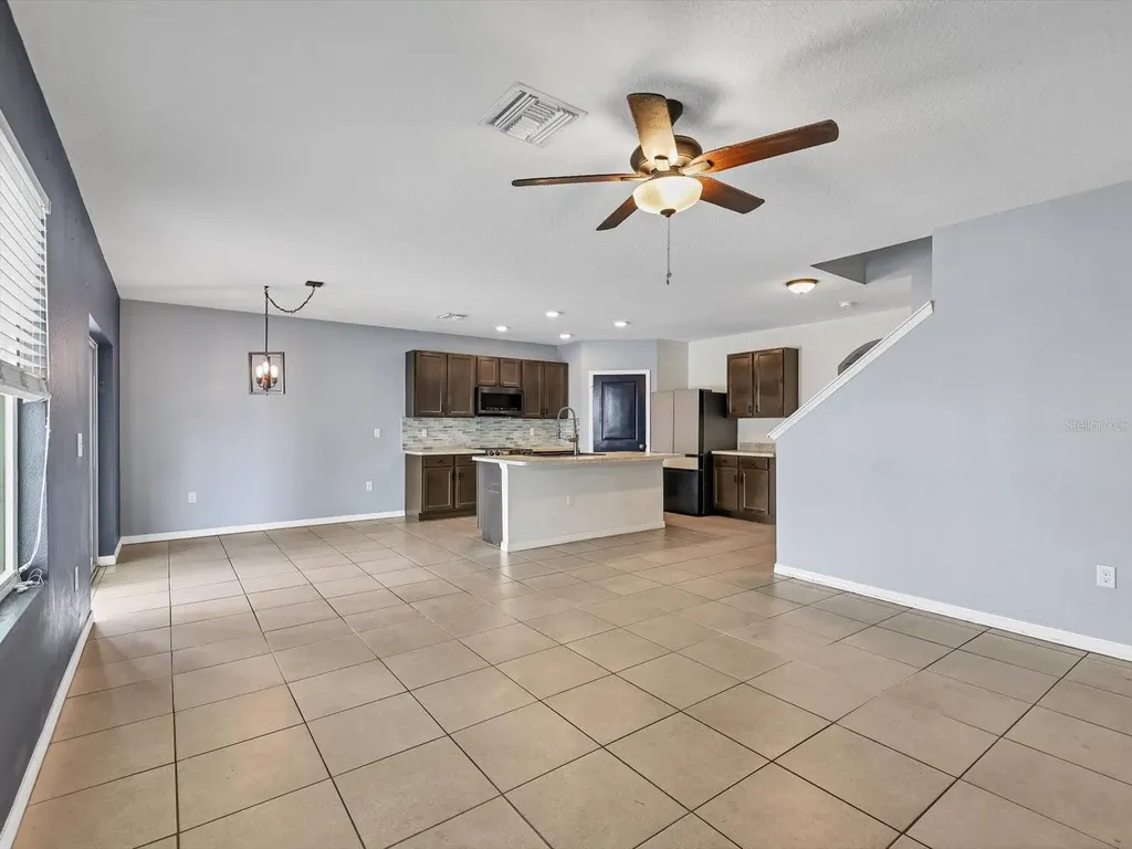 10003 Geese Trail Circle Sun City Center FL 33573