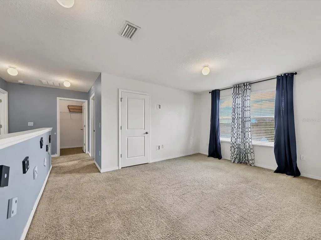 10003 Geese Trail Circle Sun City Center FL 33573
