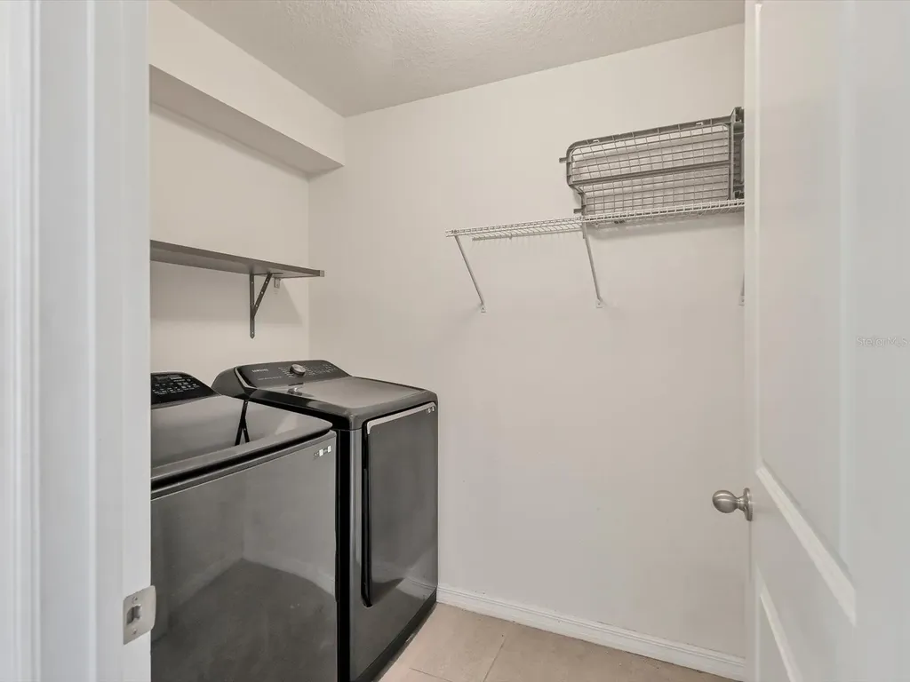 10003 Geese Trail Circle Sun City Center FL 33573