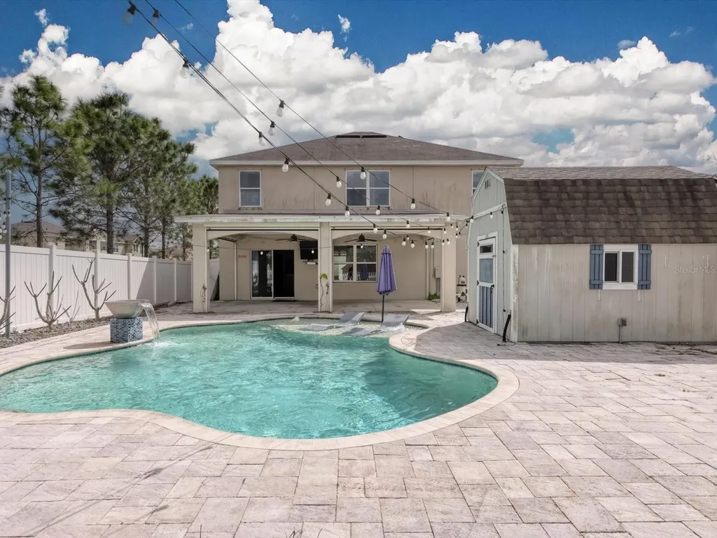 10003 Geese Trail Circle Sun City Center FL 33573
