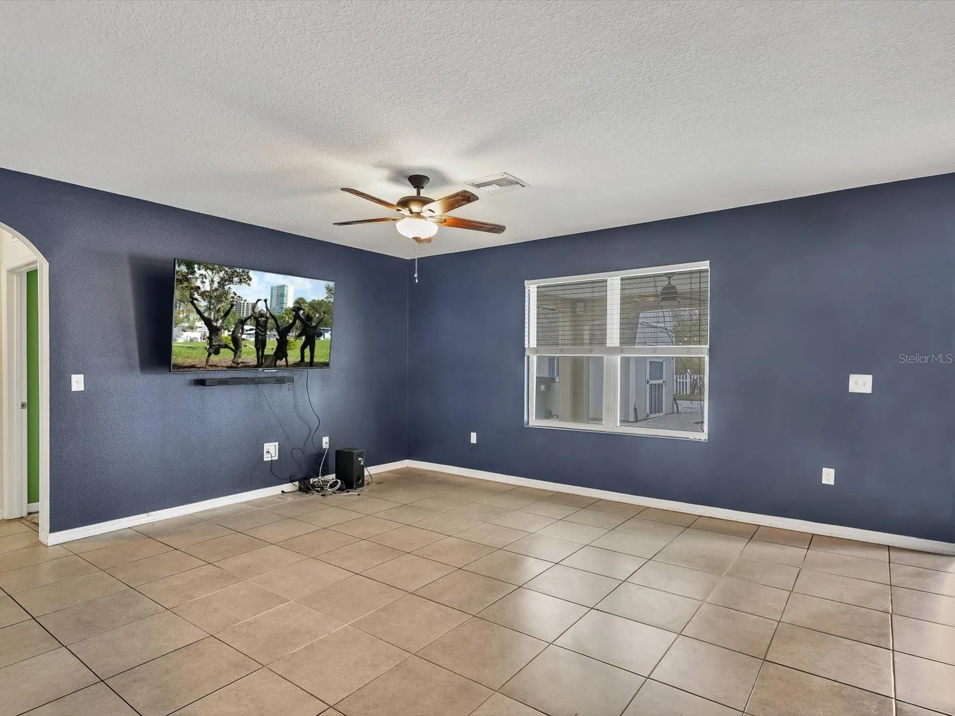 10003 Geese Trail Circle Sun City Center FL 33573