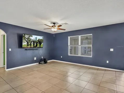 10003 Geese Trail Circle Sun City Center FL 33573