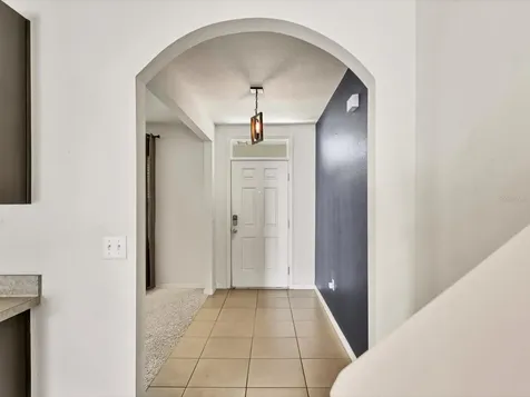 10003 Geese Trail Circle Sun City Center FL 33573