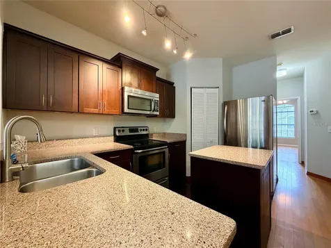2139 Chianti Place Palm Harbor FL 34683