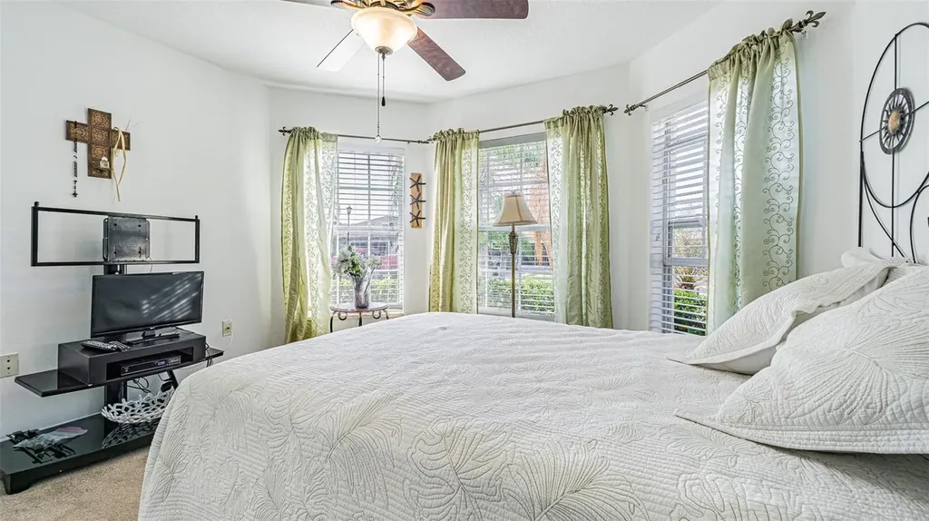 29407 Snap Hook Drive San Antonio FL 33576